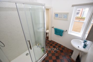 1 bed house, Colwyn Road, Abington, Northampton, NN13PU - Image 2