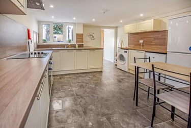 1 bed house, Denmark Road, City Centre, Northampton, NN15QS - Image 7