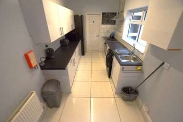 1 bed house, Euston Road, Far Cotton, Northampton, NN48DT - Image 2