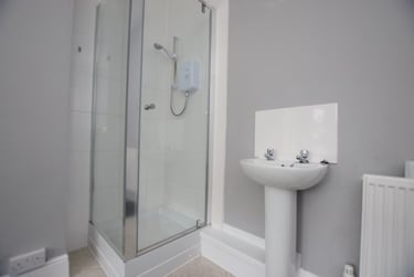 1 bed house, London Road, Far Cotton, Northampton, NN48AL - Image 4