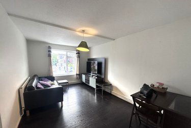 2 bed flat, North Sherwood Street, Arboretum, Nottingham, NG14EF - Image 2