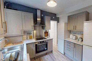 5 bed house, Queens Road East, Beeston, Nottingham, NG92BD - Image 3