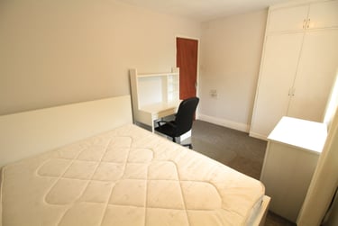 3 bed flat, Forest Road East, Arboretum, Nottingham, NG14HJ - Image 7