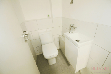 7 bed flat, Barrique Road, Dunkirk, Nottingham, NG72RP - Image 9