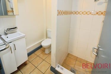 3 bed flat, Aberdeen Street, Hockley, Nottingham, NG31JB - Image 10