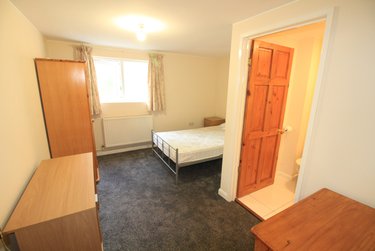 3 bed flat, Mansfield Road, Arboretum, Nottingham, NG13FT - Image 2