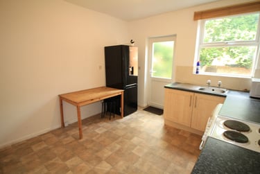 2 bed house, Cromwell Street, Arboretum, Nottingham, NG74GL - Image 6