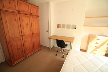 2 bed house, Cromwell Street, Arboretum, Nottingham, NG74GL - Image 4