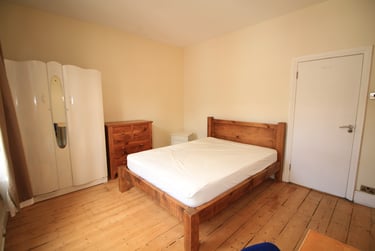 4 bed house, Tudor Grove, Arboretum, Nottingham, NG14HR - Image 11