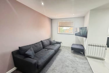 6 bed house, Barrique Road, Dunkirk, Nottingham, NG72RP - Image 2