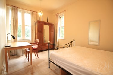 3 bed flat, Burns Street, Arboretum, Nottingham, NG74DS - Image 1