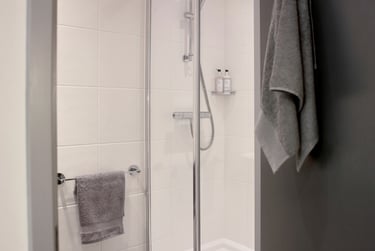 Gold Premium Studio - Image 6