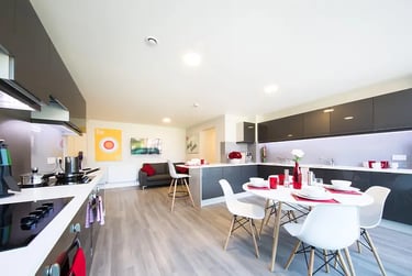 6 Bed Cluster En-Suite at ViBe Student Living, 66-70 Cambridge Road, Surbiton, Kingston, KT13LA - Image 7