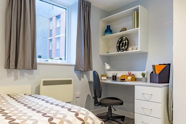 5 Bed Club Studio at Mary Parker House, 17 Apsley Road, Mutley, Plymouth, PL46PJ - Image 4