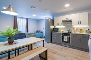 Standard at Oak House, Park Lane, Belle Vue, Leeds, LS31FJ - Image 6