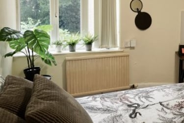Studio Flat at Carfax Court Flats, 7 Lower Park Road, Victoria Park, Manchester, M145RQ - Image 2