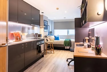 Standard Studio at Therese House, 29- 30 Glasshouse Yard, Barbican, London, EC1A4JN - Image 1