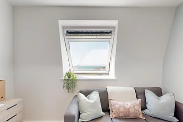 Luxury Studio at Rothesay House, 17 Hinton Road, City Centre, Bournemouth, BH12EE - Image 6