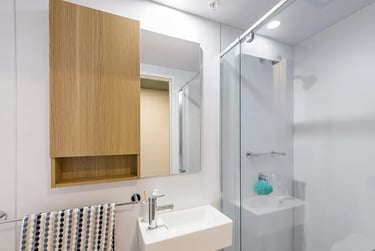Studio Single - Image 6