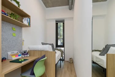 2 Bedroom Shared Apartment - Image 3