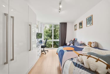 Gold River Studio, Floors 7-8 at CODE Students, 40-72 Western Road, Bede Park, Leicester, LE30GH - Image 2