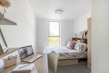 Standard Ensuite - Image 2