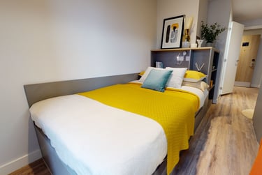 1 Bed Apartment - Image 1
