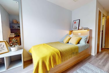 Bronze Studio Premium at iQ Sterling Court, 6 Lakeside Way, Wembley, London, HA90BU - Image 1