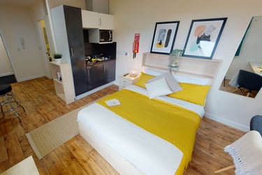 Gold Studio at iQ Ty Willis House, 6-8 High Street, City Centre, Bangor, LL571NP - Image 1