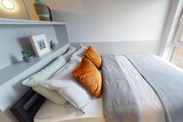 Silver Studio at iQ Broderick House, 140 Bath Row, City Centre, Birmingham, B151NE - Image 1