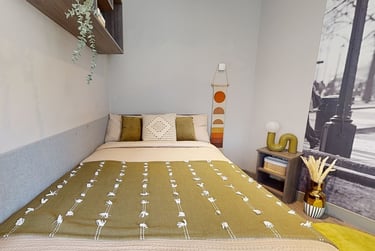 Diamond Studio - Image 1