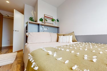 Bronze En Suite Premium - Image 1