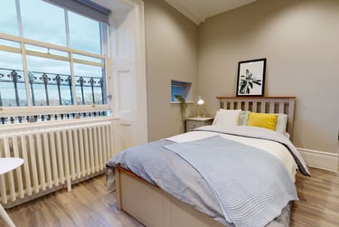 Platinum 1 Bed Apartment - Image 1
