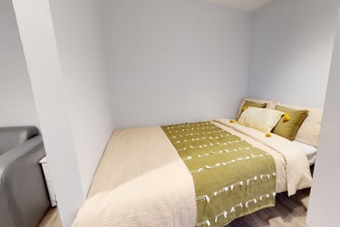 Platinum Studio - Image 1