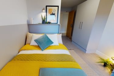 Gold En Suite at iQ Fountainbridge, 114 Dundee Street, Haymarket, Edinburgh, EH111AB - Image 1