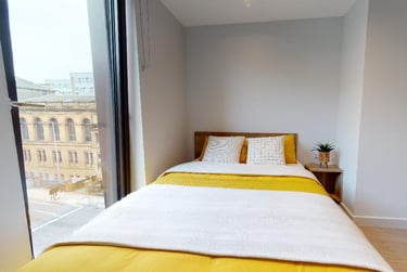 Gold Studio at iQ Elgin Place, 240 Bath Street, City Centre, Glasgow, G24JW - Image 1