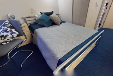 Bronze Studio Plus at iQ Aspley House, Firth Street, City Centre, Huddersfield, HD13BN - Image 1