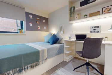 Platinum Studio at iQ Leeds, Cross Chancellor Street, City Centre, Leeds, LS62TL - Image 1