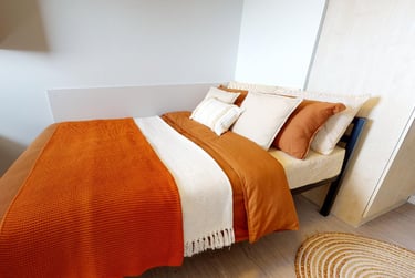 Silver En Suite at iQ Opal Court, 60 Lancaster Road, City Centre, Leicester, LE17HA - Image 1