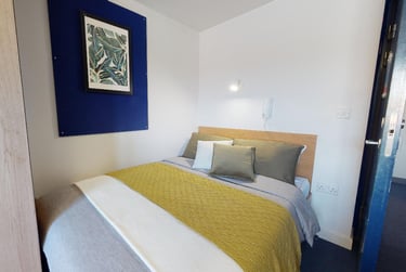 Bronze Studio Premium at iQ Pavilions, Pavilions Student Village, Ruston Way, Lincoln, LN67BQ - Image 1