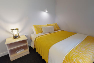 Silver En Suite Premium - Image 1