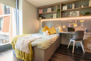 Bronze Studio Deluxe at iQ Aldgate, 60 Commercial Road, Aldgate, London, E11LP - Image 1