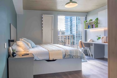 Platinum Studio Deluxe at iQ Aldgate, 60 Commercial Road, Aldgate, London, E11LP - Image 1
