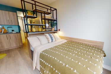 Platinum Studio at iQ Bankside, 55 Ewer Street, Southbank, London, SE10NR - Image 1