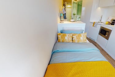 Bronze Studio - Image 1