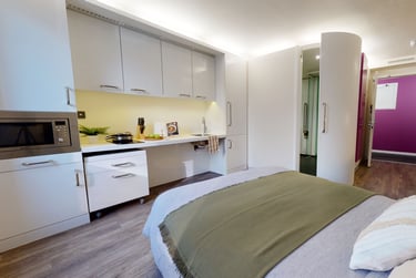 Platinum Studio (DDA) at iQ East Court, 450 Mile End Road, Mile End, London, E14GG - Image 1