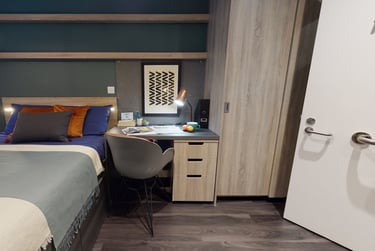 Platinum Studio Twin - Image 1