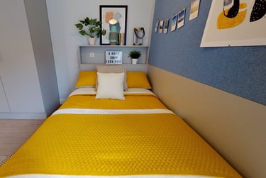 Gold En Suite at iQ Magenta House, Whitechapel Road, Spitalfields, London, E11DQ - Image 1