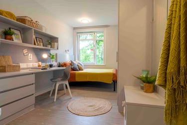 Bronze En Suite at iQ Tufnell House, Station Road / Huddleston Road, Tufnell Park, London, N70EG - Image 1