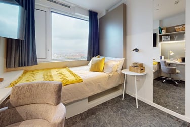 Platinum Studio at iQ Vega, 6 Miles Street, Vauxhall, London, SW81RZ - Image 1